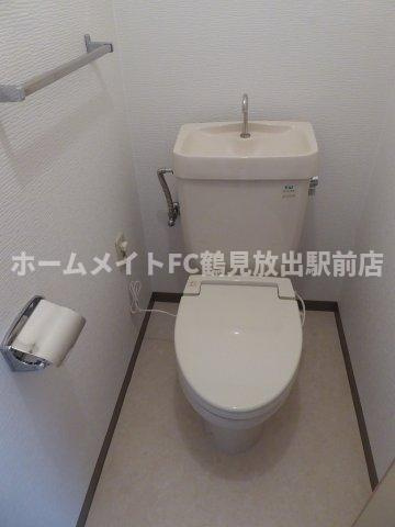 大阪市鶴見区諸口３丁目の賃貸マンションのトイレ