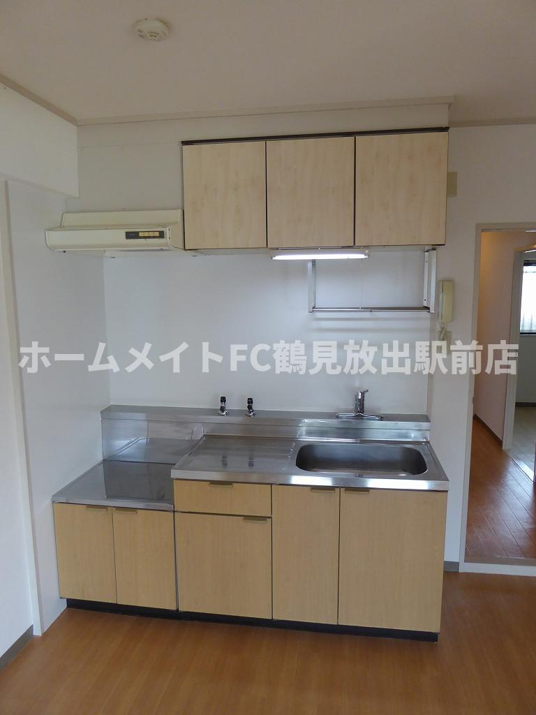 大阪市鶴見区諸口３丁目の賃貸マンションのキッチン