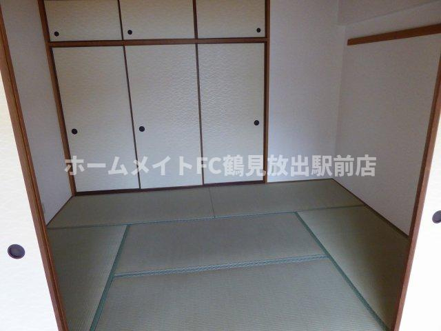 大阪市鶴見区諸口３丁目の賃貸マンションの和室