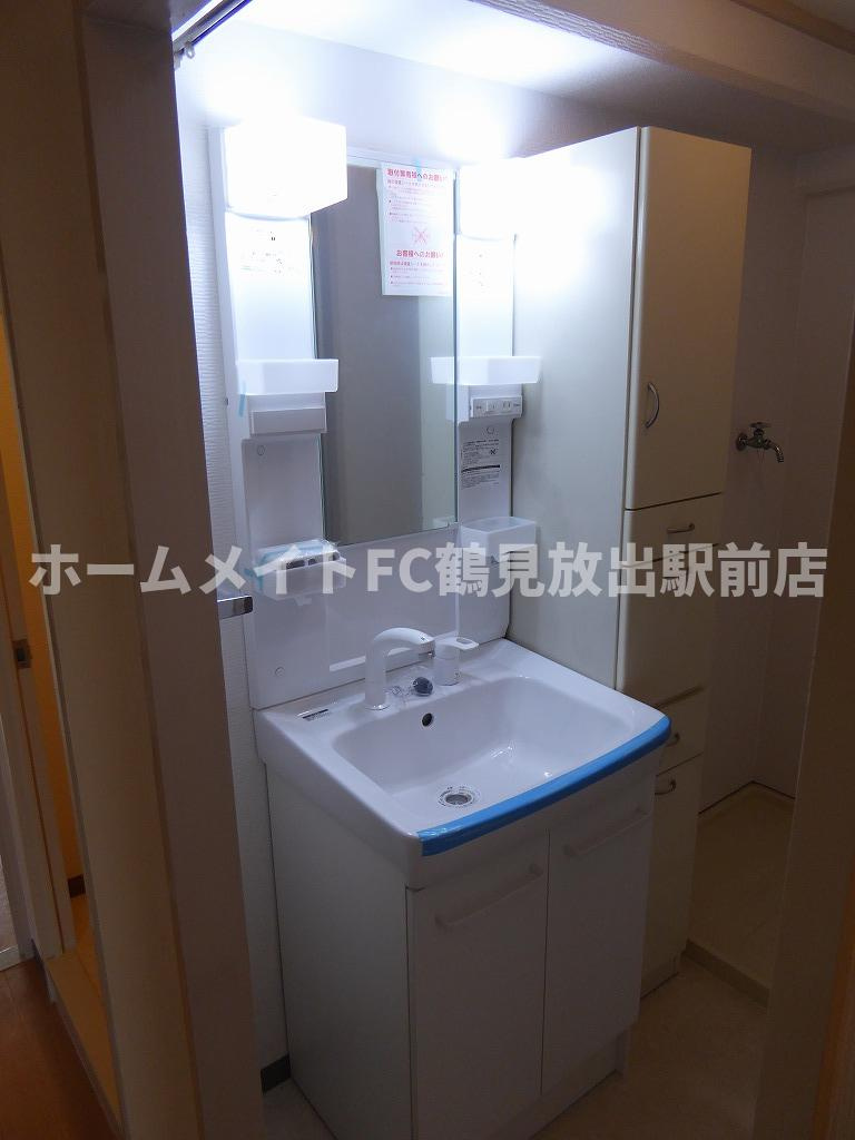 大阪市鶴見区諸口３丁目の賃貸マンションの洗面所