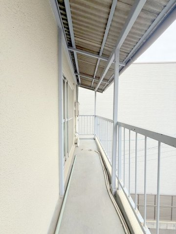 【バルコニー】