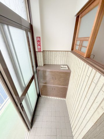 【玄関】