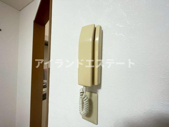 グランピエール　角部屋　陽当たり良好　ネット無料のセキュリティ