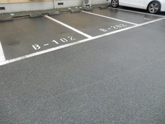 シャーメゾン福田Ｂの駐車場