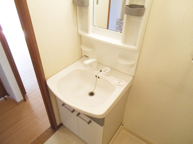 ザクレストの洗面所|独立洗面台です☆