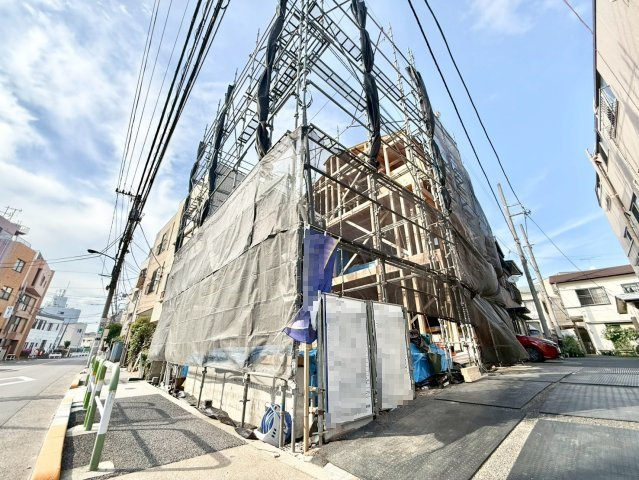 北区田端6丁目　新築戸建の外観|2026.04.20撮影

現地ご見学希望・資料請求などお気軽にお問い合わせ下さい！
03-5990-5201