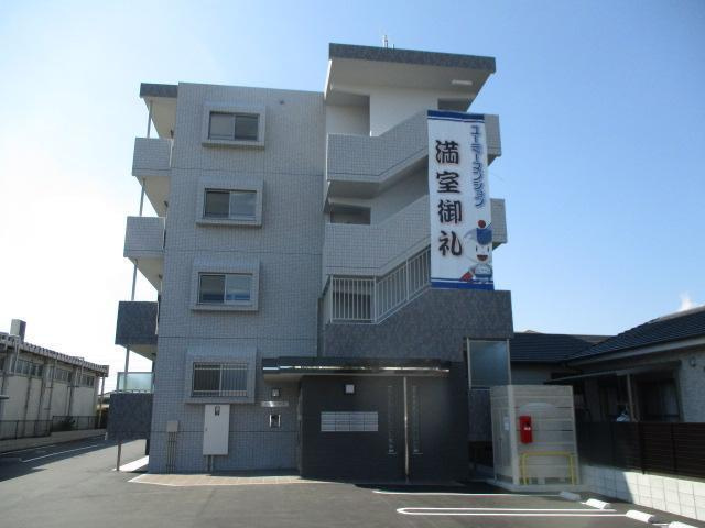 ルナ　レインボーの外観