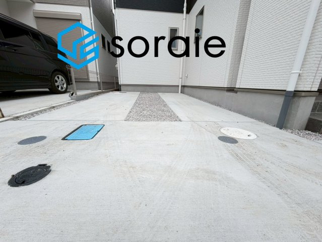 所沢市久米3期 全２棟 新築戸建　1号棟　Fitの駐車場|令和8年6月5日撮影。