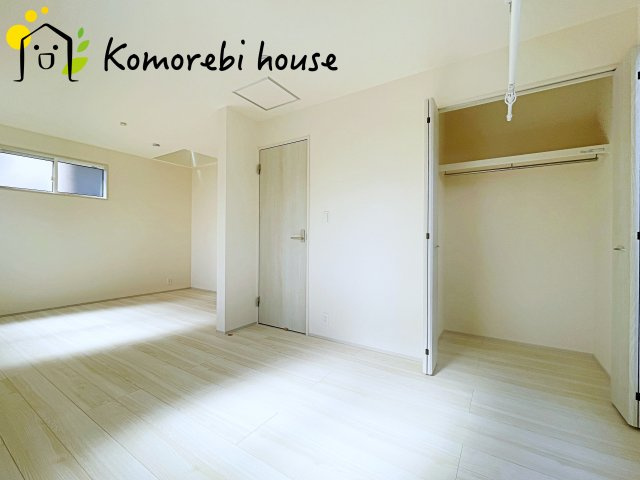 鴻巣市人形1丁目　新築一戸建て　ブルーミングガーデン　01の収納
