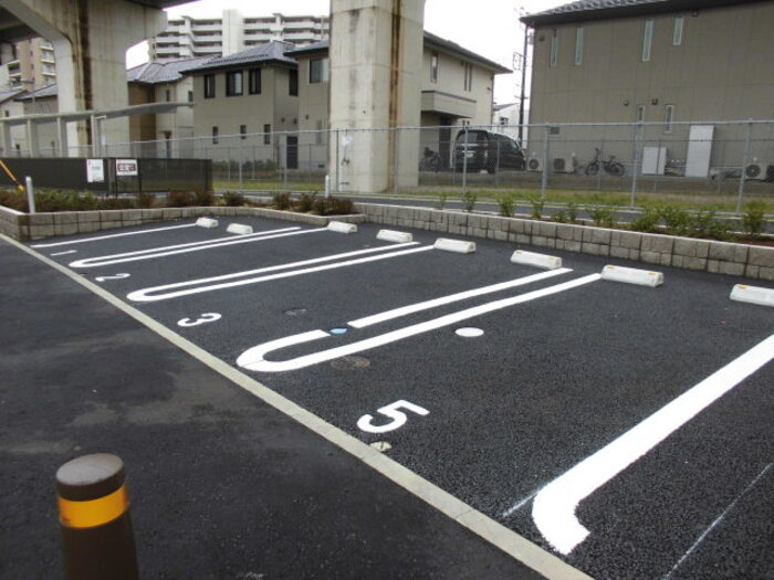 モアニおおたかの駐車場