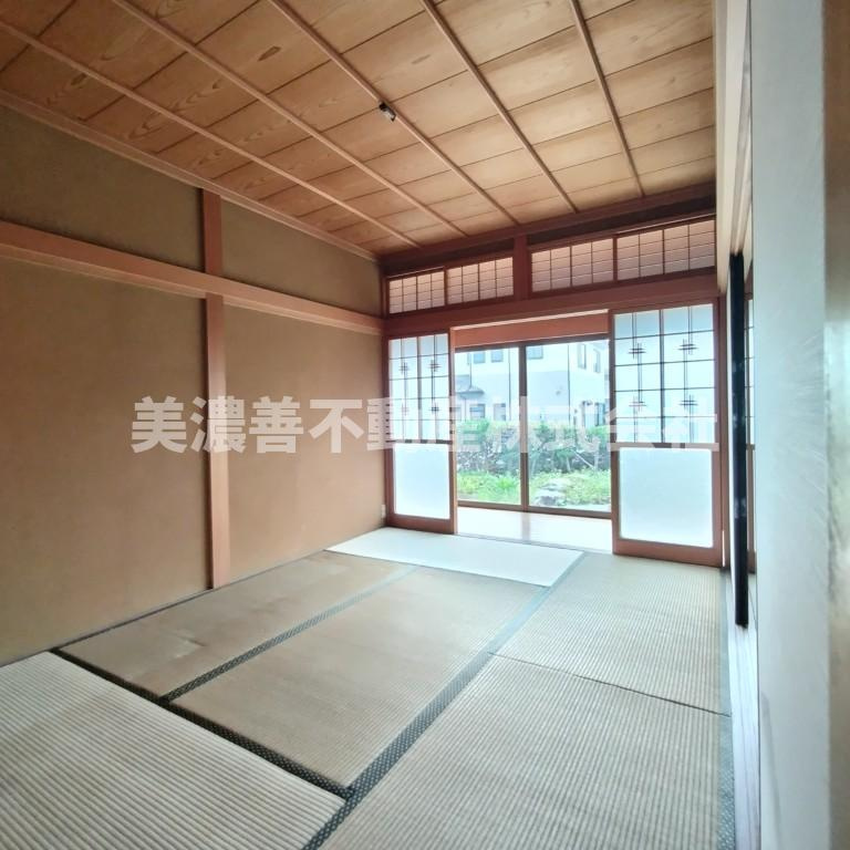 ６００１７　岐阜市大洞桐が丘中古戸建の和室