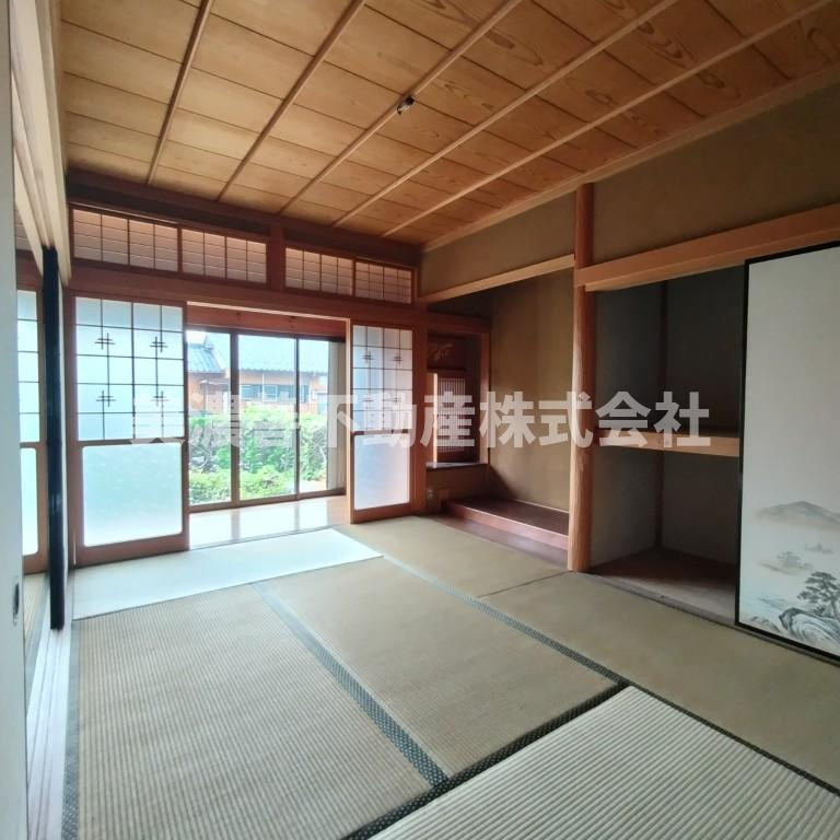 ６００１７　岐阜市大洞桐が丘中古戸建の和室
