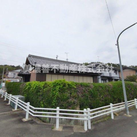 ６００１７　岐阜市大洞桐が丘中古戸建の外観