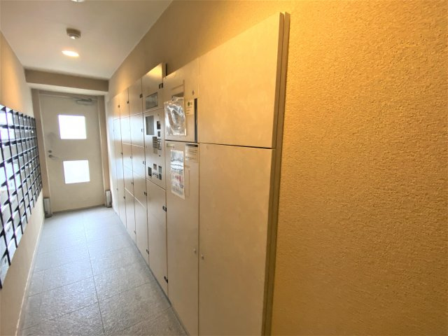 宅配ボックス