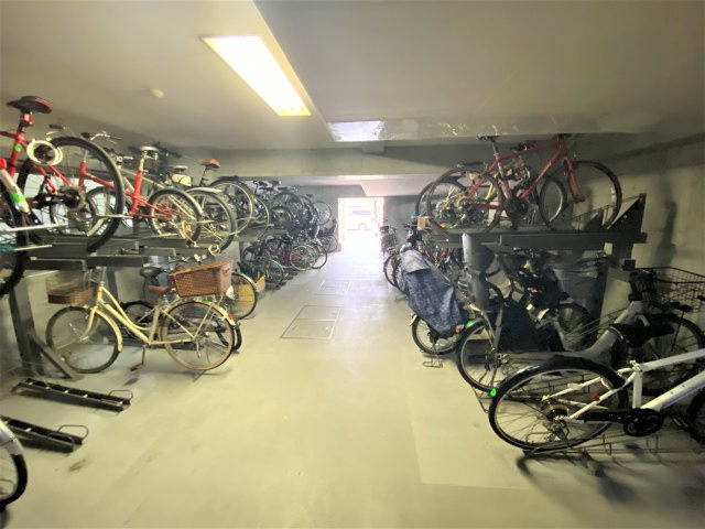 駐輪場