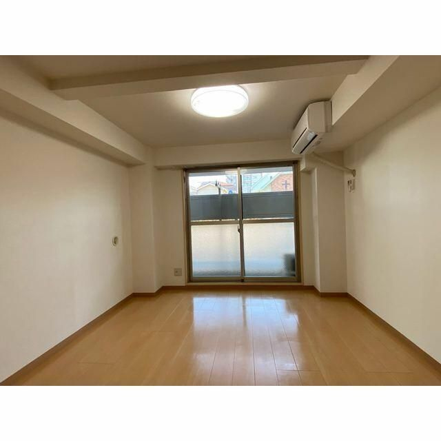 川口プラザＥの内装