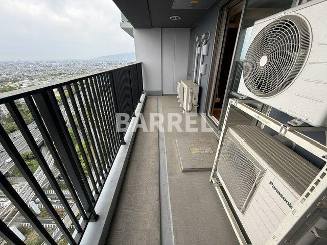 シエリアタワー千里中央のバルコニー