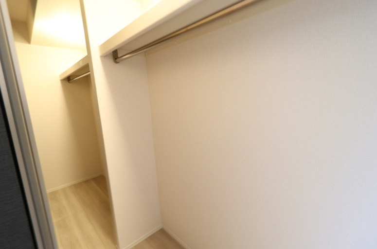PREMILIFE都町18の収納