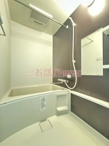 エクシア久留米大学駅前の浴室|落ち着いた空間のお風呂です