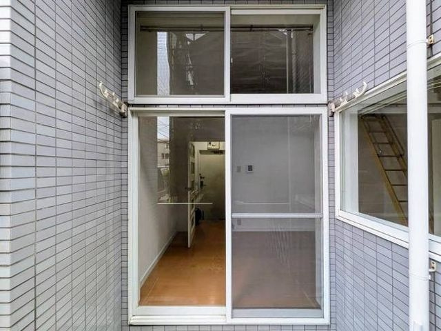 ローズアパートＲ６３番館(R-063)のバルコニー