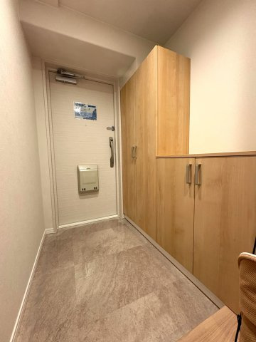 サンシティ桂坂ロイヤル参番館の玄関