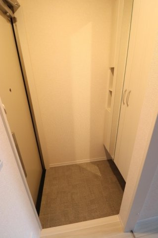 ロズレの玄関