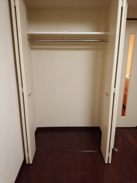 ＡＺＥＳＴ日暮里の収納