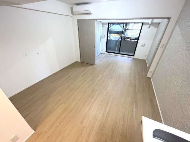 スプランディッド新大阪VIの居間・リビング