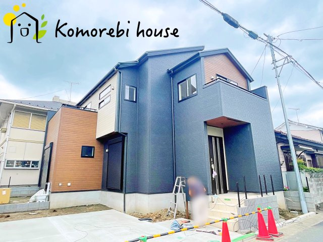 鴻巣市吹上本町2丁目　新築一戸建て　ブルーミングガーデン　01