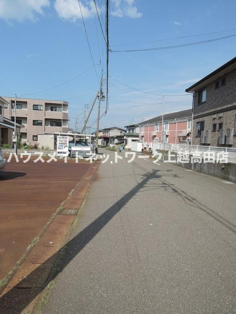 エスペランサのその他|前面道路