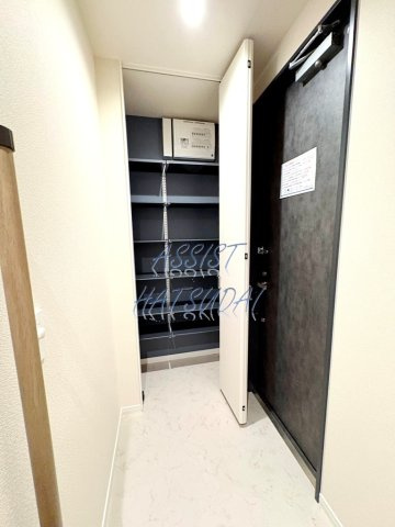 （仮称）本町5丁目メゾンの玄関