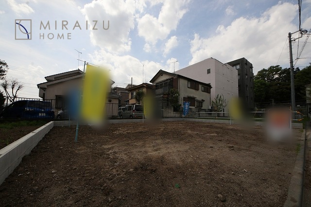 【外観】 | プライバシー性と開放感を高める住環境。陽当たりの良い開かれたロケーションを活かし、心地よい暮らしをプランニング