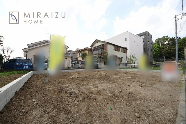 【周辺】 | 青く澄み渡った綺麗な空と、陽の光をたっぷりと受ける、そんな新築住宅で新生活をスタートしてみませんか？見学・ご相談等、ミライズホーム(株)までお気軽にご連絡下さい♪