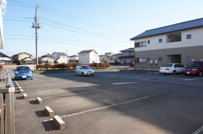 【駐車場】 | ハシモトハイツ