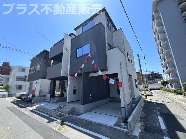 【外観】 | 福岡市西区愛宕1丁目3期　1号棟（全2棟）【仲介手数料無料・0円】 | 完成しました。物件内部もご見学頂けます。プラス不動産販売にお任せ下さい。