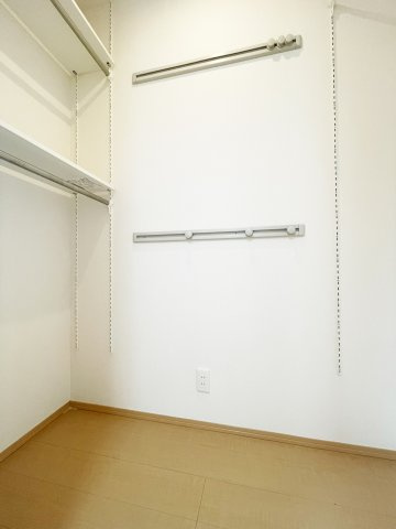 ロン・ラポール A棟の収納