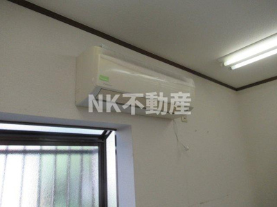 【設備】 | 御厨東店舗（八戸ノ里賃貸） | エアコンは残置物です