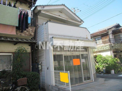 【外観】 | 御厨東店舗（八戸ノ里賃貸） | きれいな外観です