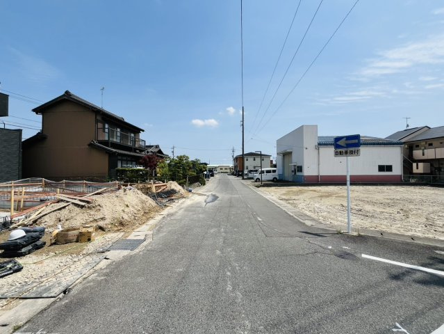 大府市東新町六丁目391番の一部『仲介手数料無料』新築戸建ての前面道路含む現地写真