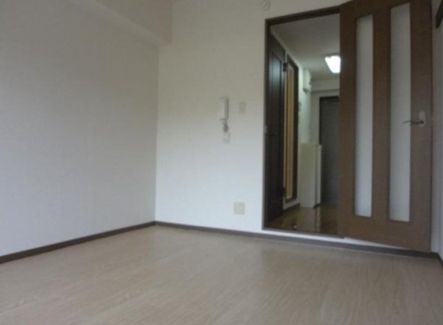 八王子市片倉町の賃貸マンションの内装