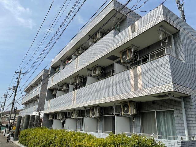八王子市片倉町の賃貸マンションの外観