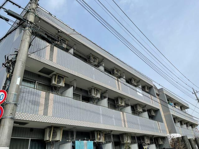 八王子市片倉町の賃貸マンションの外観