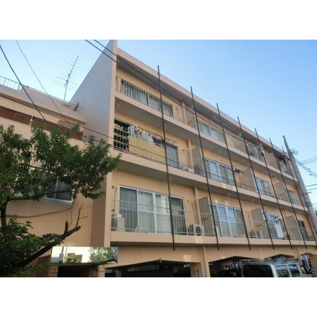 丸元マンションの外観
