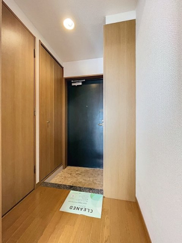 パークウェル浅草の玄関