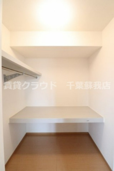 ロイヤル　オークの収納|便利な収納スペースです