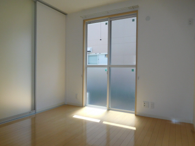 ＭＡＳＴ ＣＯＵＲＴ下滝野Ｂの子供部屋