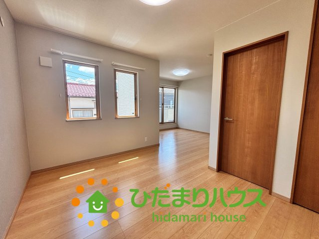 杉戸町杉戸６丁目　中古一戸建ての洋室