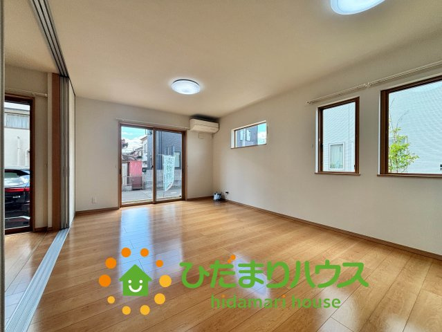 杉戸町杉戸６丁目　中古一戸建ての居間・リビング
