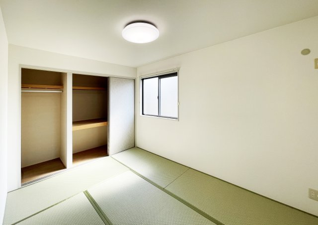 シャーメゾン八万　２番館の和室