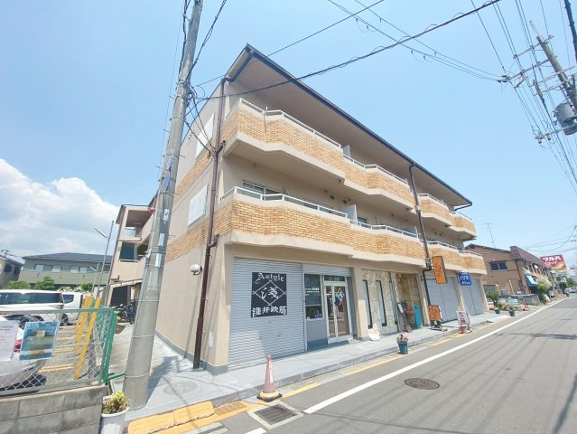 ファミールM